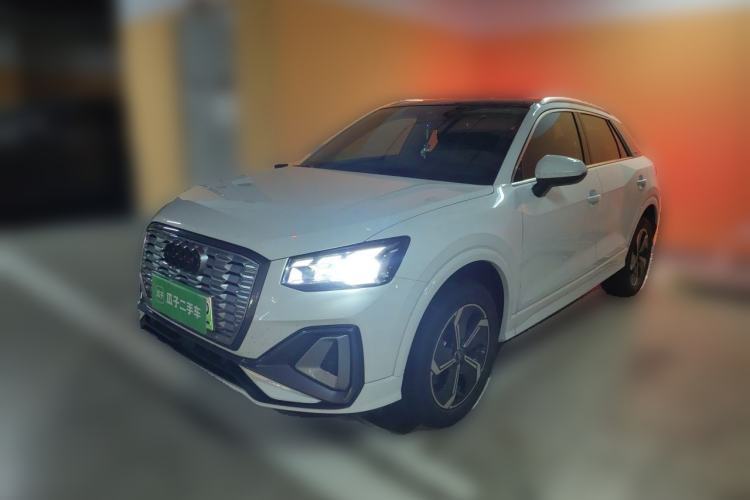 Used Audi Q2L e-tron 2022 Q2L e-tron Pure Electric Smart Enjoyment Model Guazi used car, China used car export, Used car for sale, Used  cars, Cheapest cars for sale