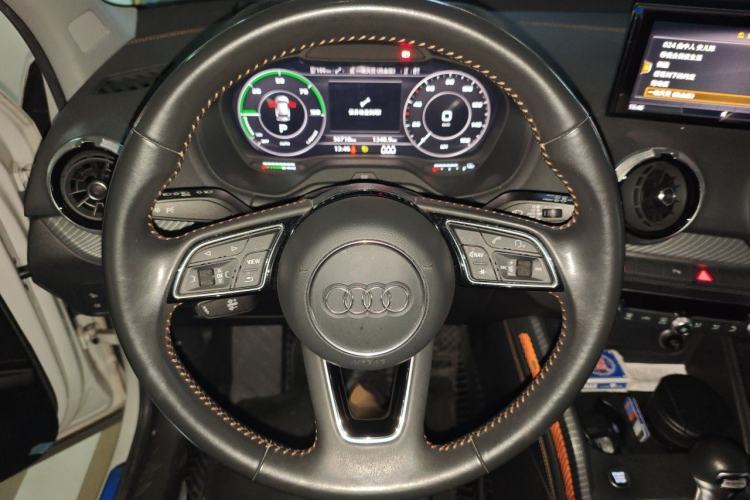 Used Audi Q2L e-tron 2022 Q2L e-tron Pure Electric Smart Enjoyment Model Steering Wheel