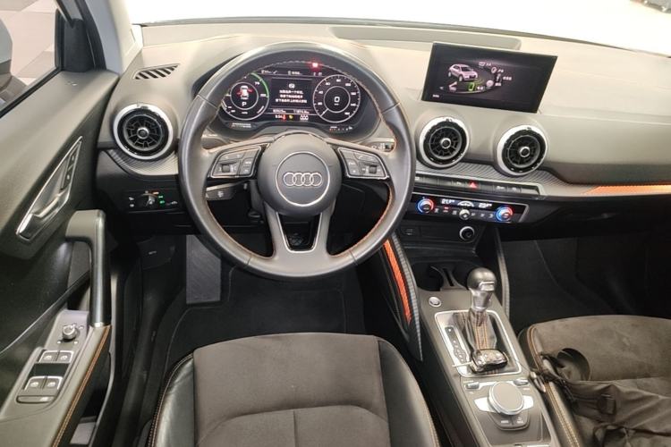 Used Audi Q2L e-tron 2022 Q2L e-tron Pure Electric Smart Enjoyment Model Steering Wheel