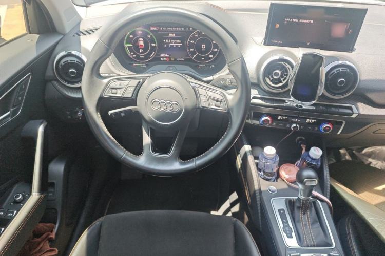Used Audi Q2L e-tron 2022 Q2L e-tron Pure Electric Smart Enjoyment Model Steering Wheel