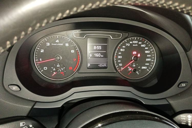 Used Audi Q3 2015 35 TFSI Comfort Model Instrument Cluster