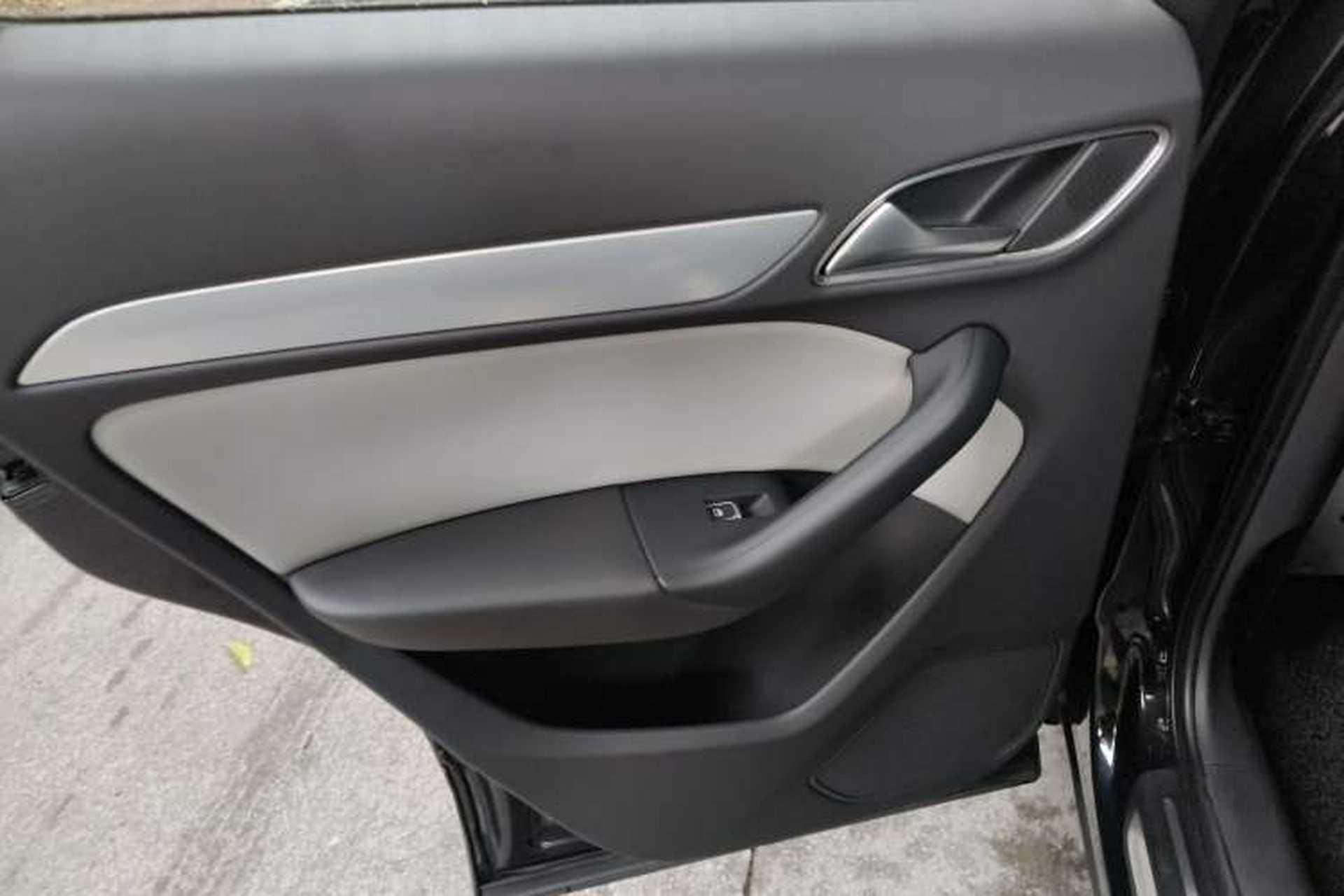 Used Audi Q3 2013 35 TFSI Comfort Model Interior 8