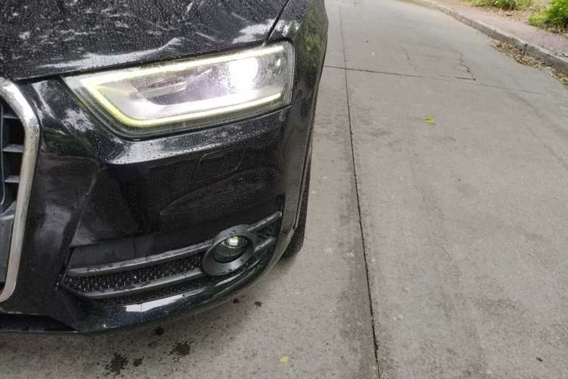 Used Audi Q3 2013 35 TFSI Comfort Model Left Front Headlight