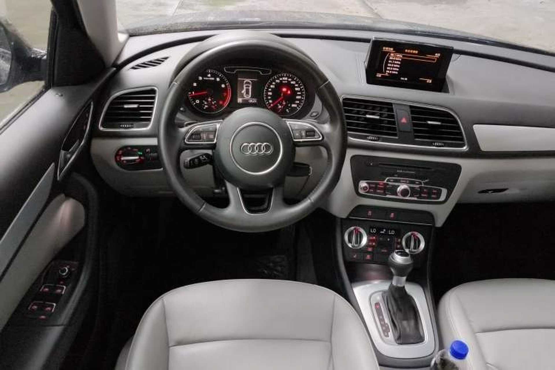 Used Audi Q3 2013 35 TFSI Comfort Model Steering Wheel