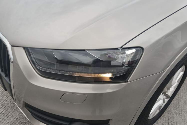 Used Audi Q3 2015 35 TFSI Ambition Edition Left Front Headlight