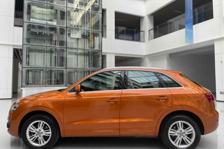 Used Audi Q3 2015 35 TFSI Comfort Model Exterior 2