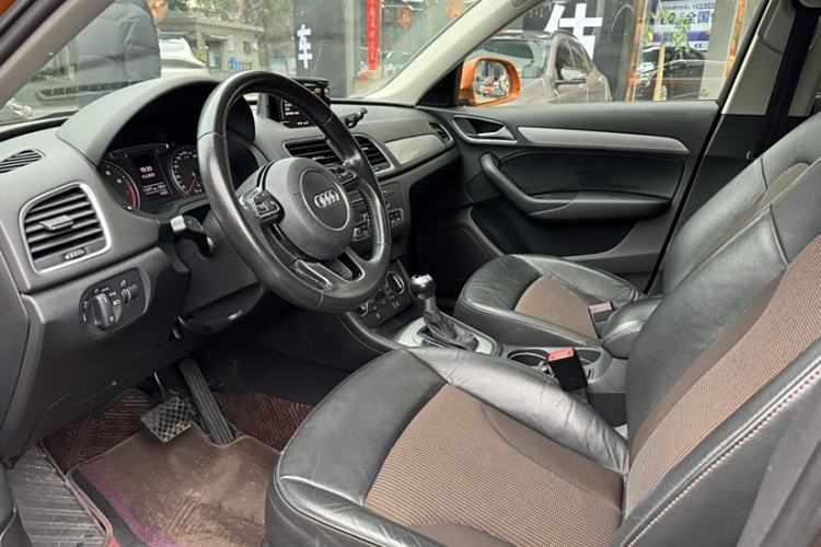 Used Audi Q3 2016 30 TFSI Fashion Model Interior 2