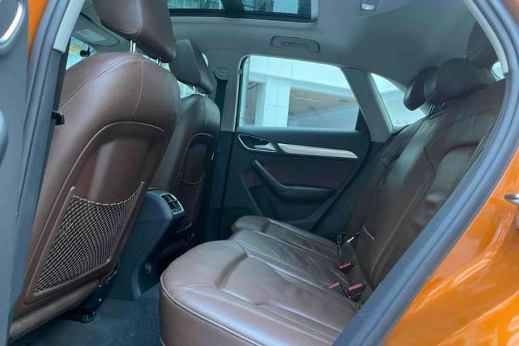 Used Audi Q3 2015 35 TFSI Comfort Model Interior 6