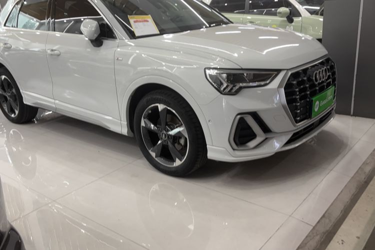 Used Audi Q3 2023 35 TFSI Fashion Dynamic Model (1.4T) Exterior 2