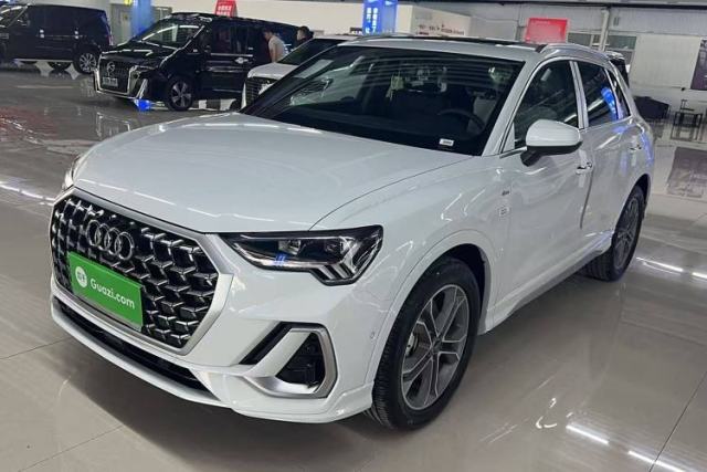 Used Audi Q3 2024 40 TFSI Fashion Dynamic Model