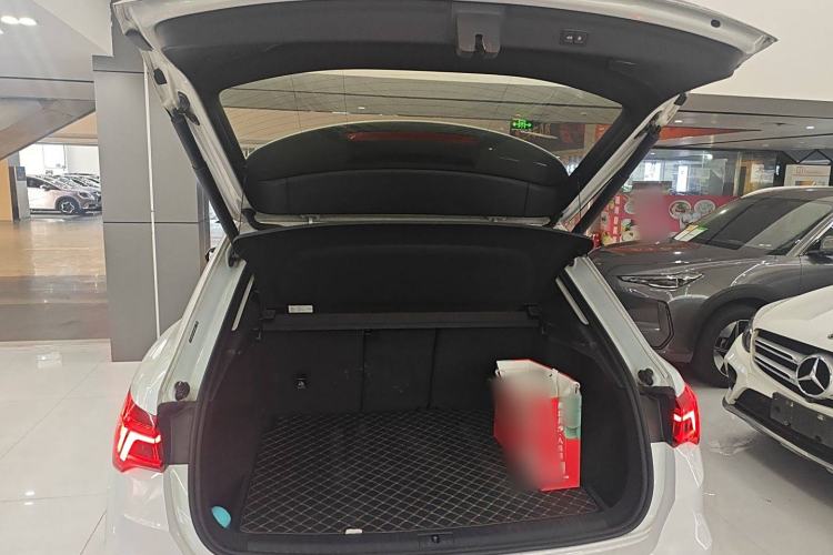 Used Audi Q3 2023 35 TFSI Fashion Dynamic Model (1.4T) Trunk