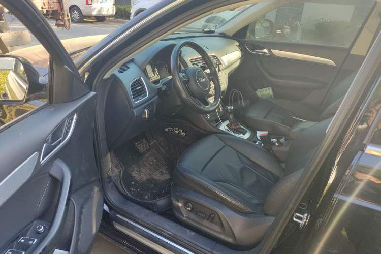 Used Audi Q3 2012 35 TFSI quattro Comfort Model Driver Seat