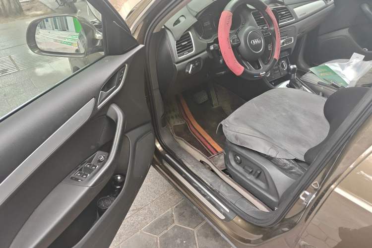 Used Audi Q3 2012 35 TFSI quattro Comfort Model Driver Seat