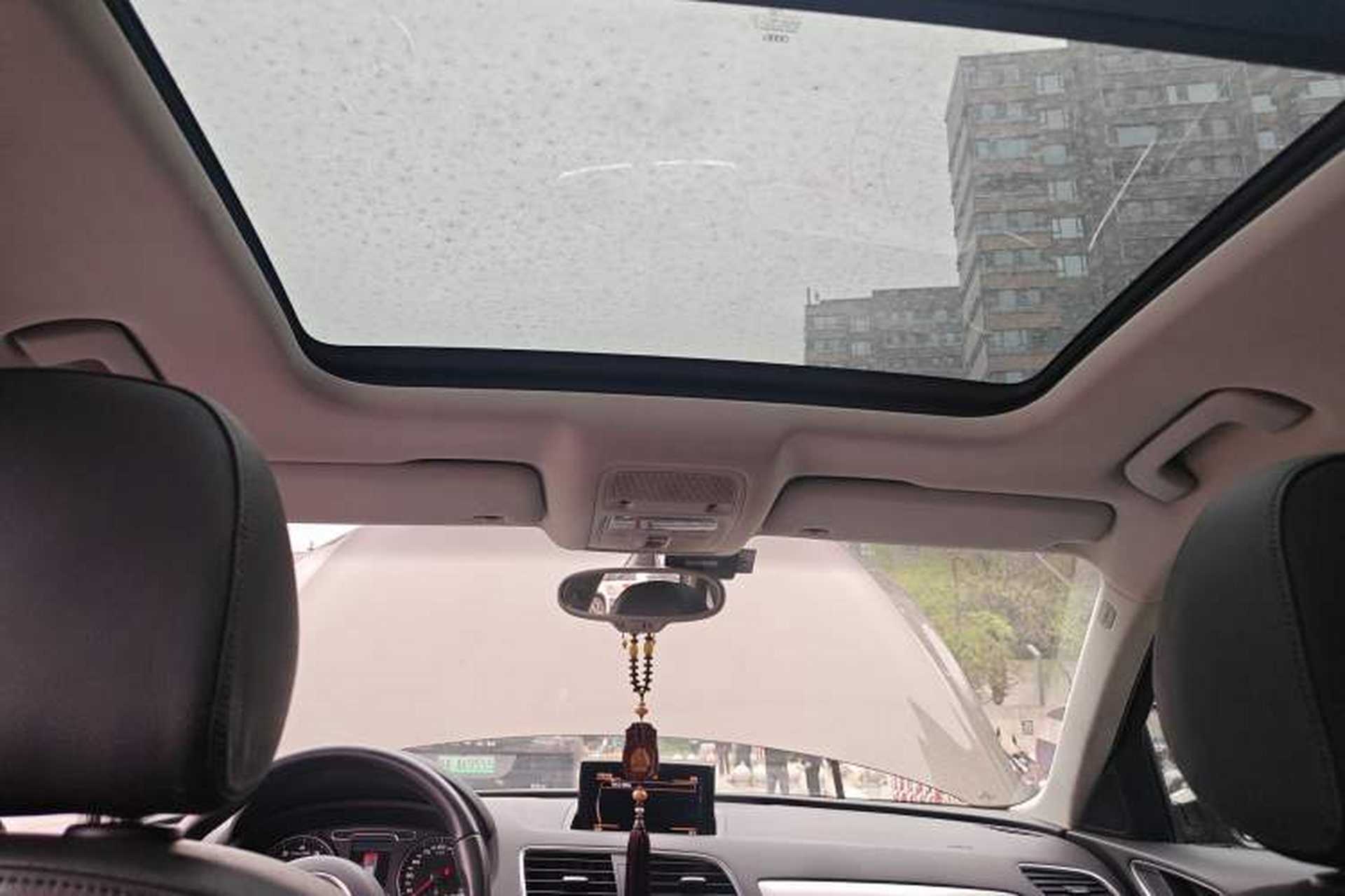 Used Audi Q3 2012 35 TFSI quattro Comfort Model Headliner