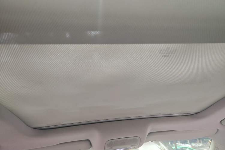 Used Audi Q3 2012 35 TFSI quattro Comfort Model Headliner