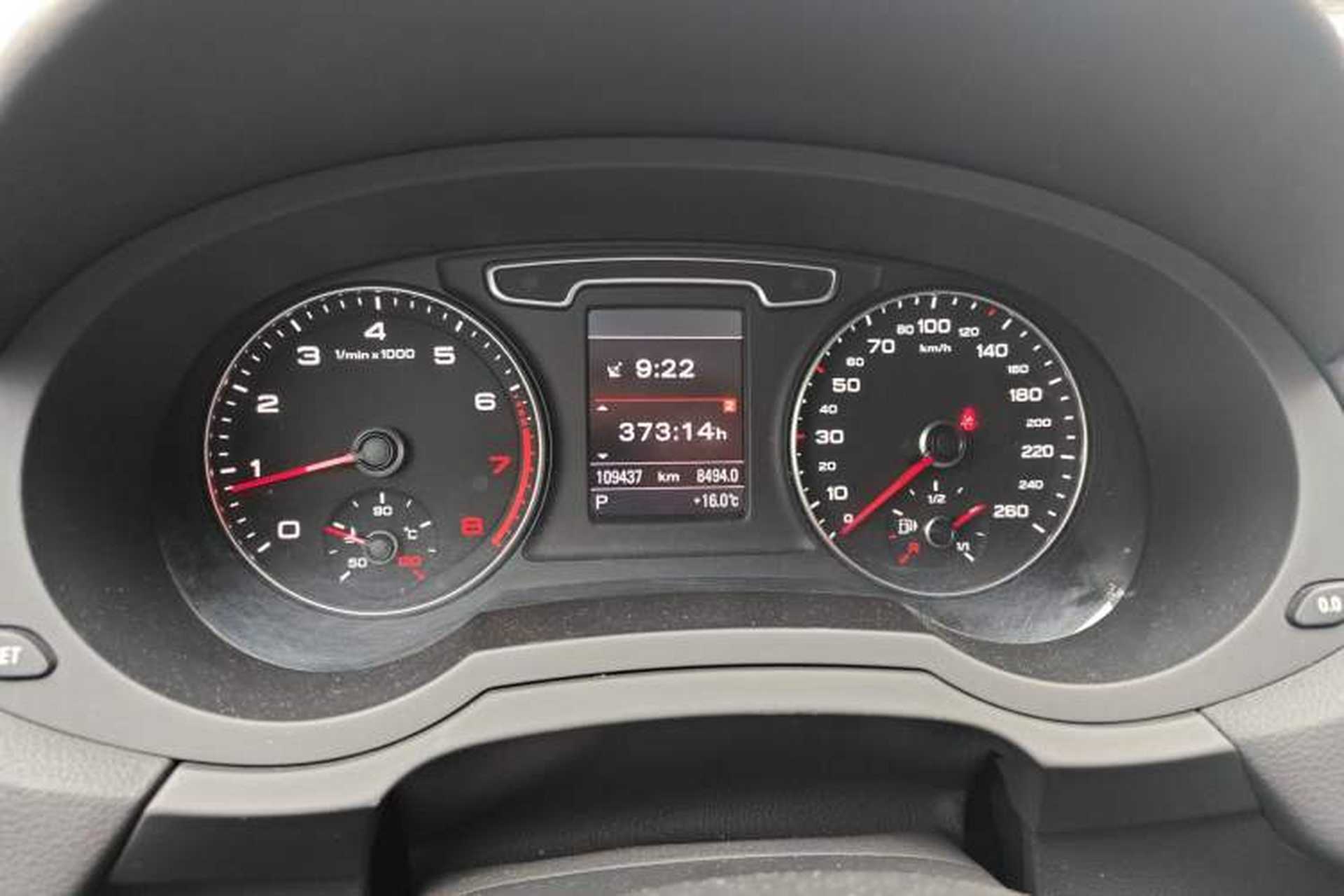 Used Audi Q3 2012 35 TFSI quattro Comfort Model Instrument Cluster