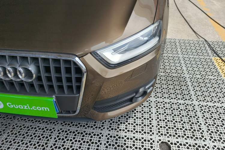 Used Audi Q3 2012 35 TFSI quattro Comfort Model Left Front Headlight
