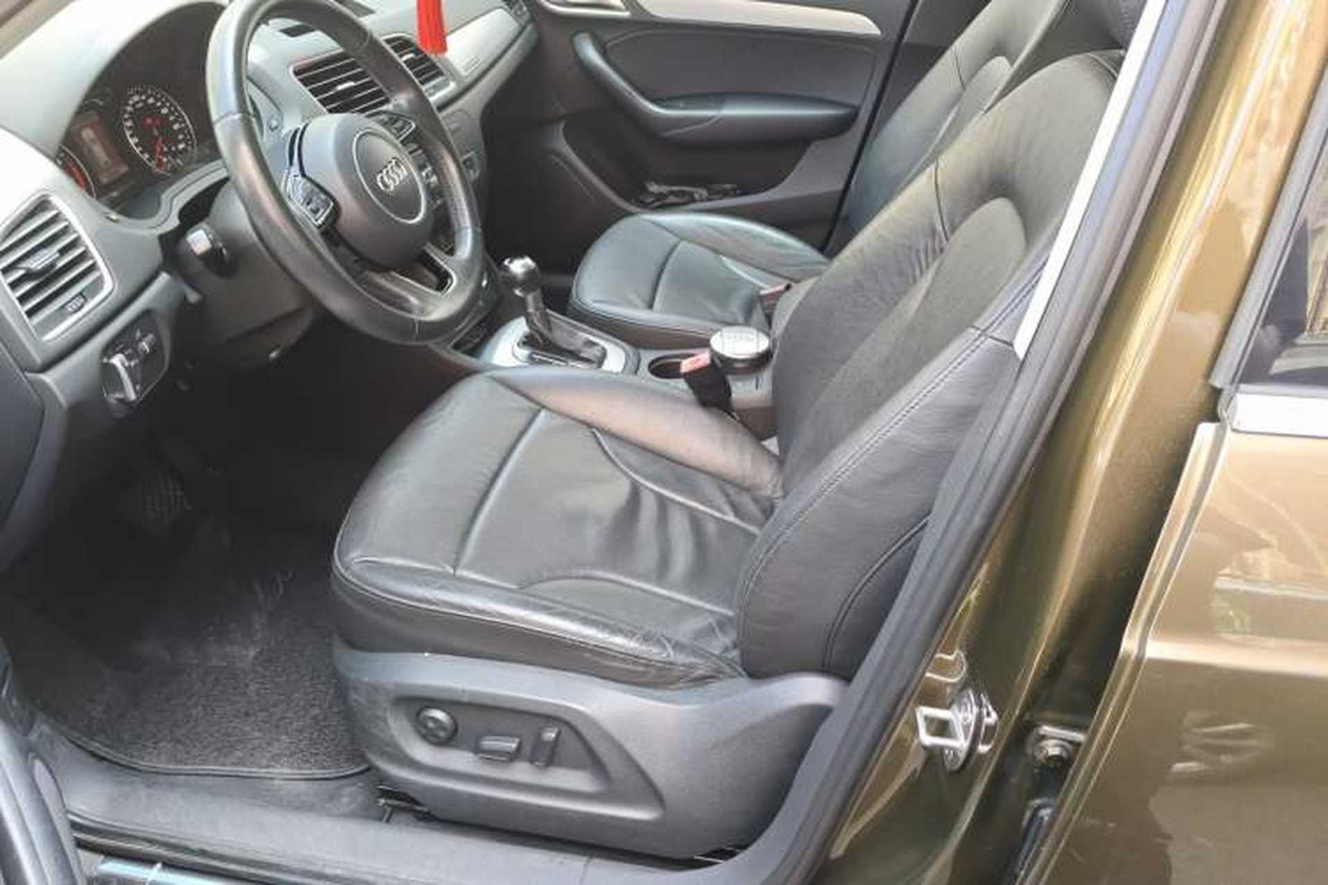 Used Audi Q3 2012 35 TFSI quattro Comfort Model Left Front Seat