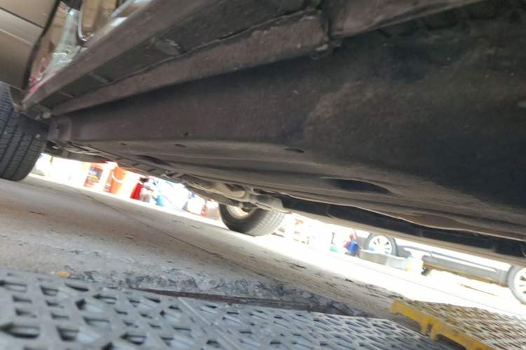 Used Audi Q3 2012 35 TFSI quattro Comfort Model Right Side Sill