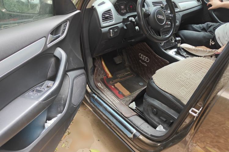 Used Audi Q3 2012 35 TFSI quattro Comfort Model Driver Seat