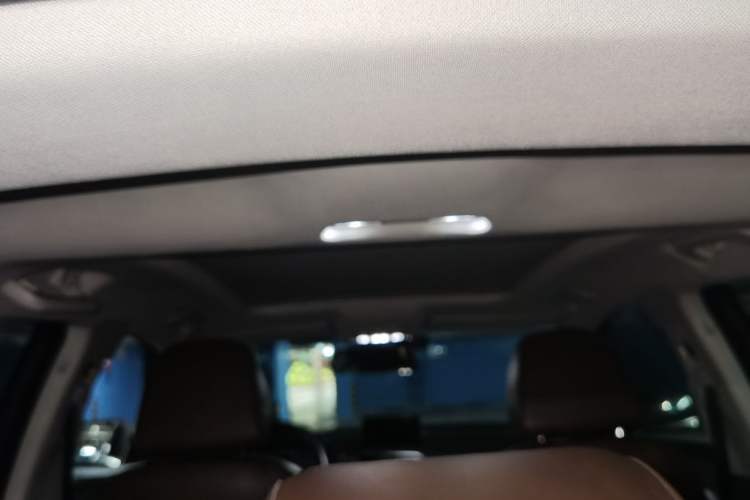 Used Audi Q3 2012 35 TFSI quattro Comfort Model Headliner