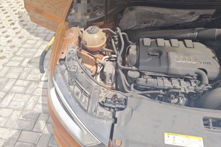 Used Audi Q3 2012 40 TFSI quattro Sport Edition Engine Bay Right