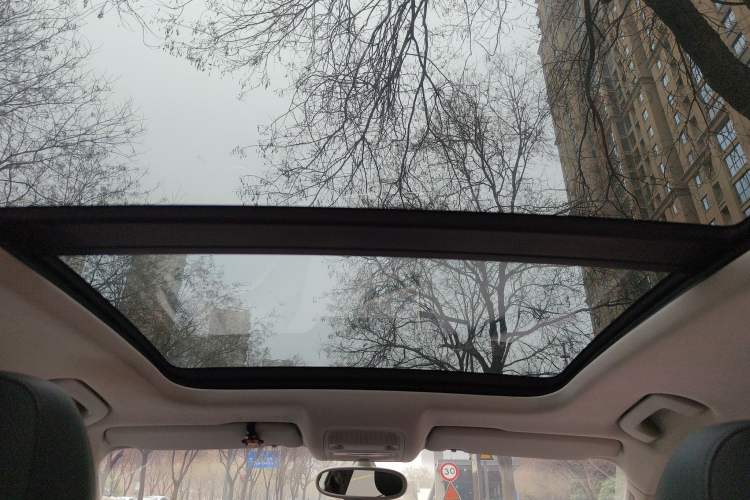 Used Audi Q3 2012 35 TFSI quattro Comfort Model Headliner