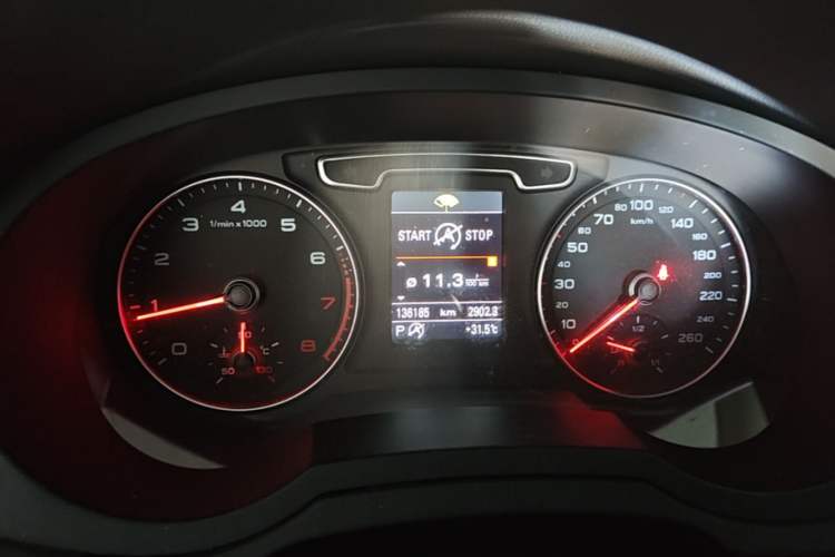 Used Audi Q3 2012 35 TFSI quattro Comfort Model Instrument Cluster