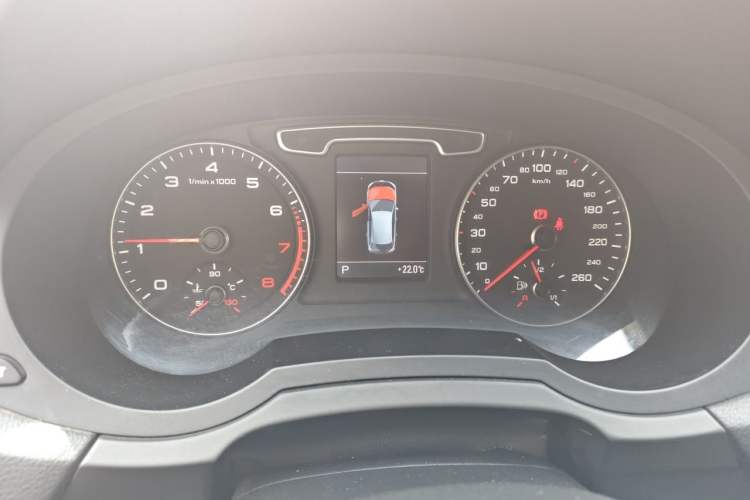 Used Audi Q3 2012 40 TFSI quattro Sport Edition Instrument Cluster