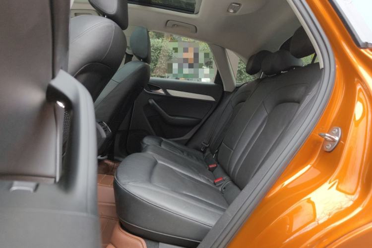 Used Audi Q3 2012 35 TFSI quattro Comfort Model Left Rear Seat