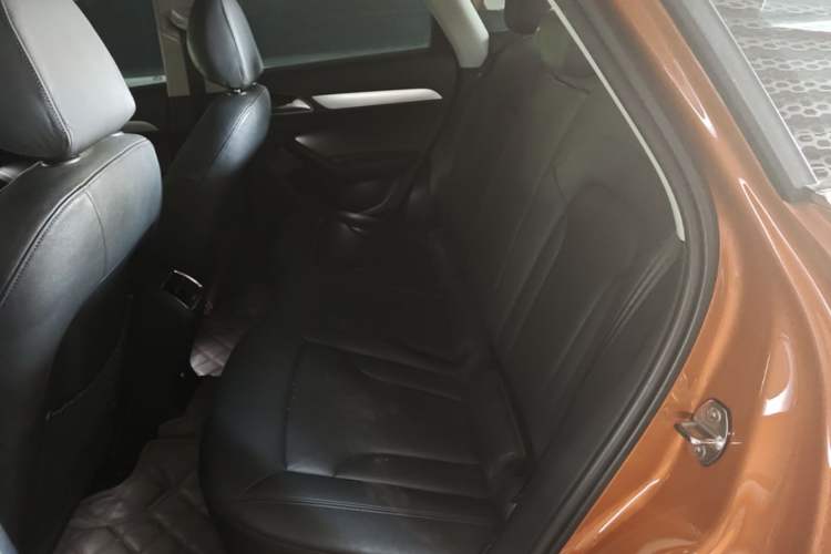 Used Audi Q3 2012 35 TFSI quattro Comfort Model Left Rear Seat