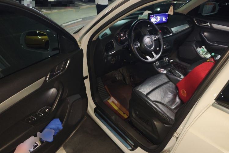 Used Audi Q3 2012 35 TFSI quattro Comfort Model Driver Seat