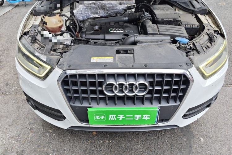 Used Audi Q3 2012 40 TFSI quattro Sport Edition Engine Bay