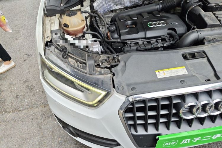 Used Audi Q3 2012 40 TFSI quattro Sport Edition Engine Bay Right