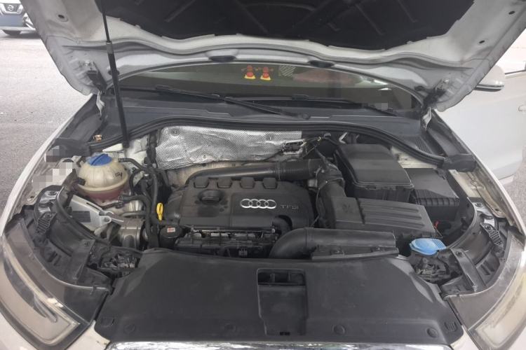 Used Audi Q3 2012 35 TFSI quattro Comfort Model Engine Bay