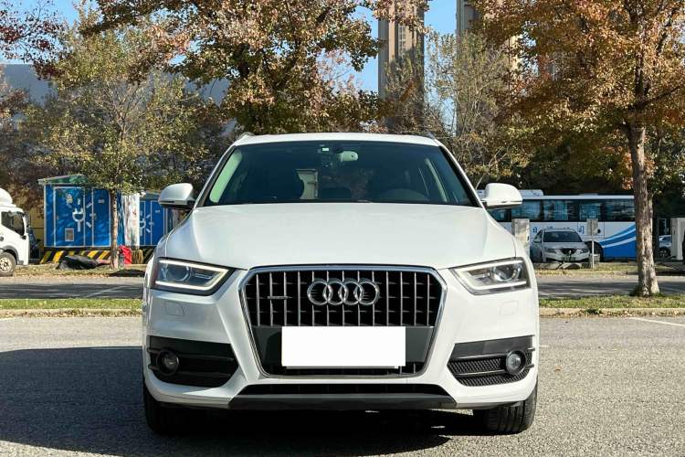 Used Audi Q3 2012 35 TFSI quattro Comfort Model Exterior 1