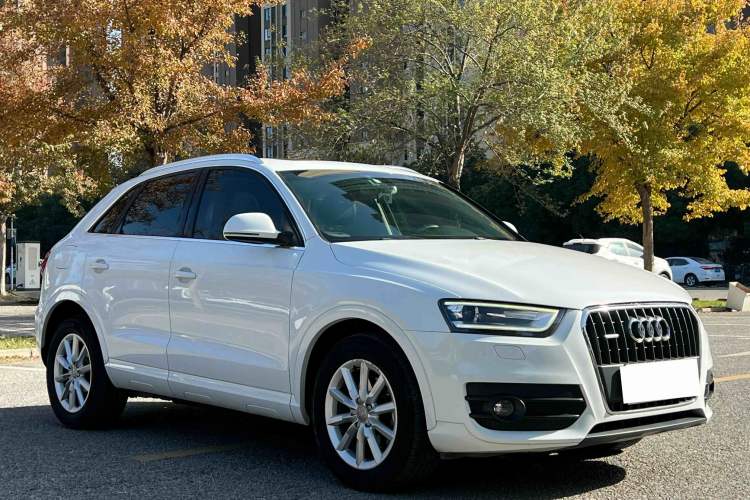 Used Audi Q3 2012 35 TFSI quattro Comfort Model Exterior 2