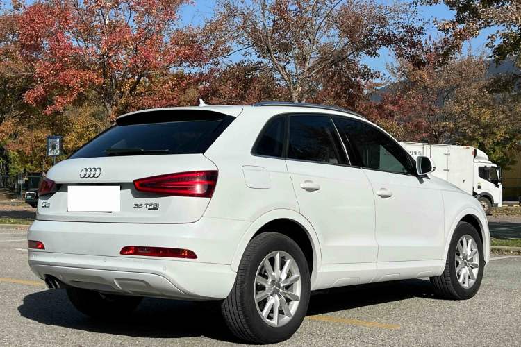 Used Audi Q3 2012 35 TFSI quattro Comfort Model Exterior 5