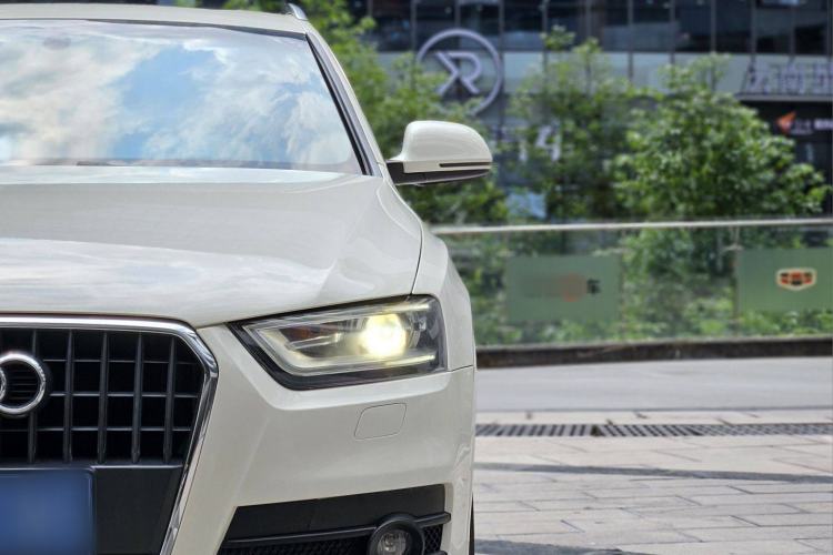 Used Audi Q3 2012 35 TFSI quattro Comfort Model Exterior 6