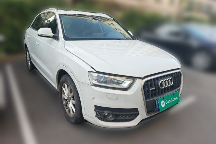 Used Audi Q3 2012 35 TFSI quattro Comfort Model Front Right 45 Deg