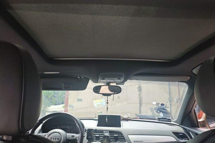 Used Audi Q3 2012 40 TFSI quattro Sport Edition Headliner