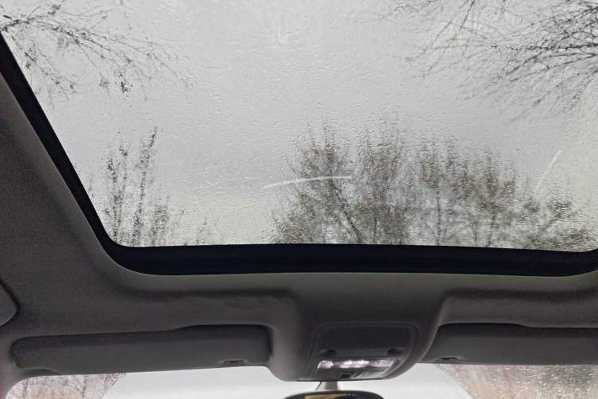 Used Audi Q3 2012 35 TFSI quattro Comfort Model Headliner