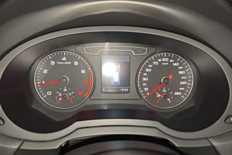 Used Audi Q3 2012 35 TFSI quattro Comfort Model Instrument Cluster