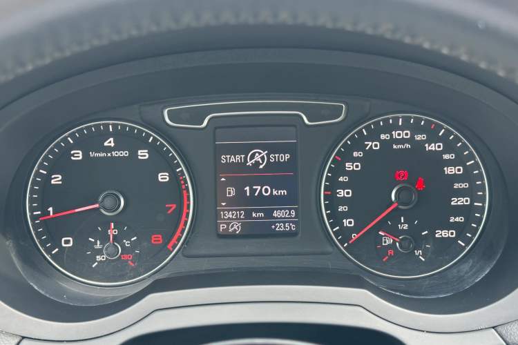 Used Audi Q3 2012 35 TFSI quattro Comfort Model Instrument Cluster