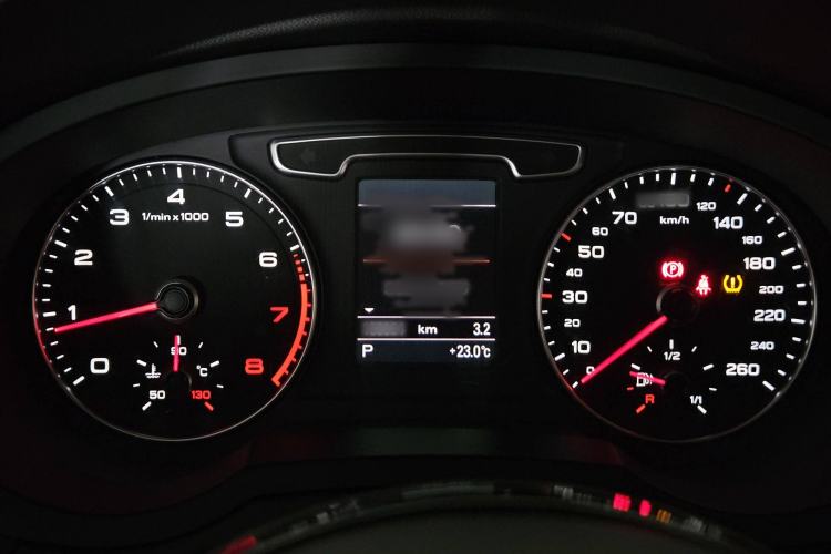 Used Audi Q3 2012 35 TFSI quattro Comfort Model Interior 9