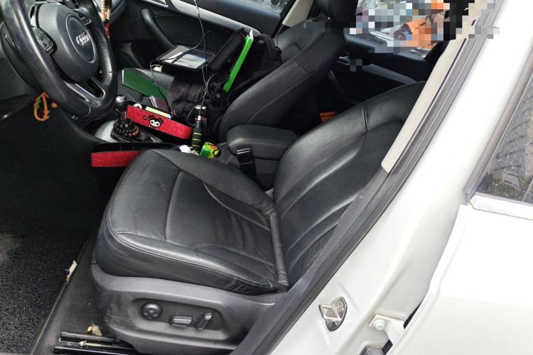 Used Audi Q3 2012 40 TFSI quattro Sport Edition Left Front Seat