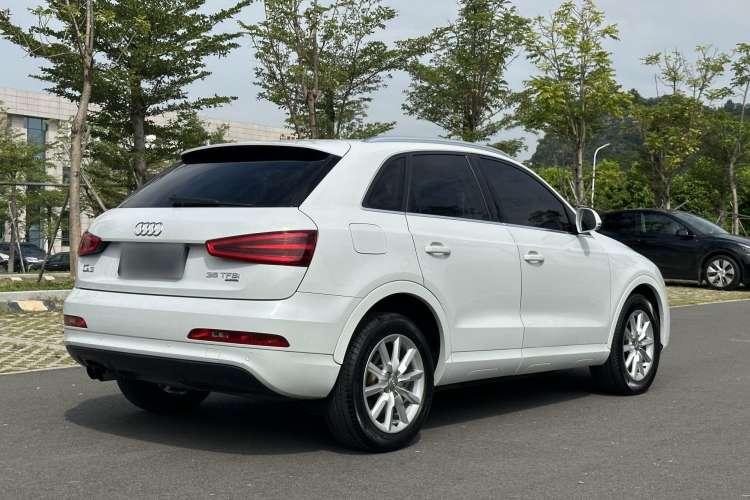 Used Audi Q3 2012 35 TFSI quattro Comfort Model Rear Right 45 Deg