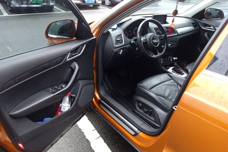 Used Audi Q3 2012 35 TFSI quattro Comfort Model Driver Seat