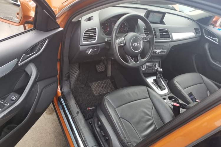 Used Audi Q3 2012 35 TFSI quattro Comfort Model Driver Seat