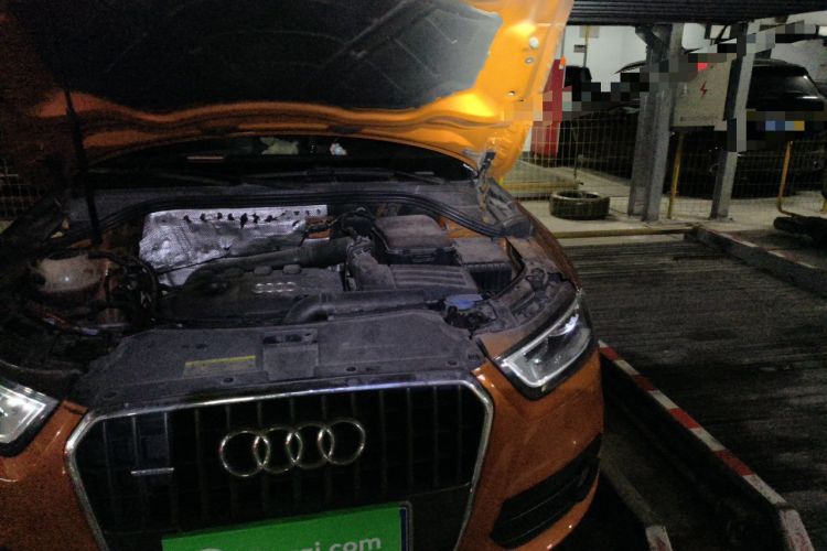 Used Audi Q3 2012 35 TFSI quattro Comfort Model Engine Bay Left